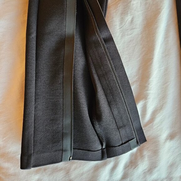 Wardrobe.NYC Front Zip Leggings, Black, Medium - Picture 3 of 10